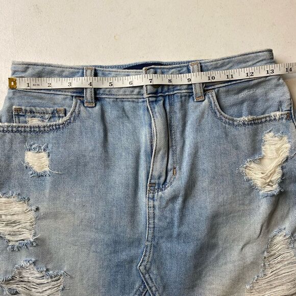 COPY - Hollister High Rise Jean Skirt distressed  Size 26 - Picture 4 of 5